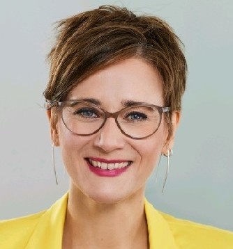 Ariane Bauer